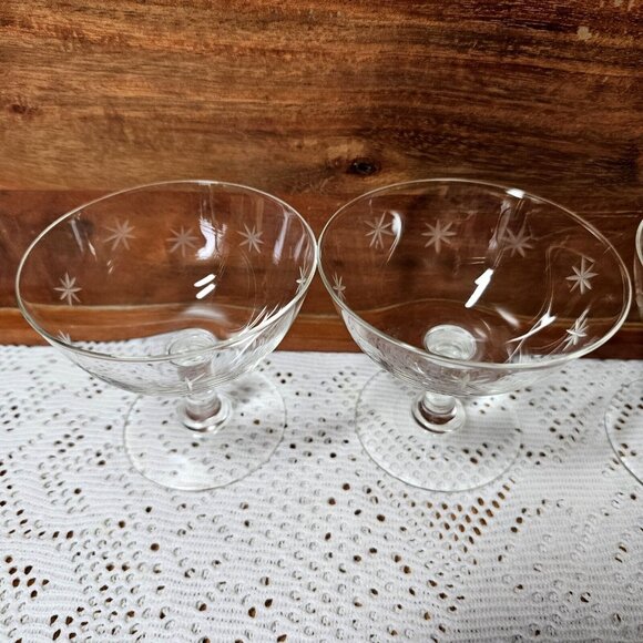 4 MCM Star Dust Low Champagne Glasses 3" by Quartzex Crystal 1950 Atomic dessert - Picture 8 of 8